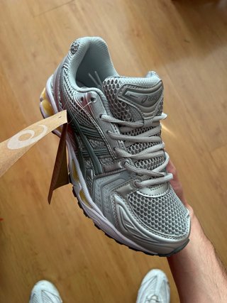 Zapatillas Asics Gel-Kayano 14 Grises