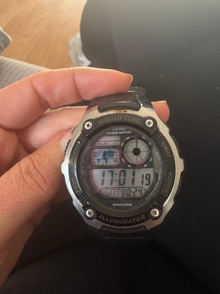 Reloj Casio World Time