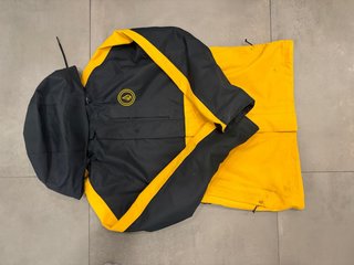 Chaqueta Snowboard Volcom Negra y Amarilla-Talla S