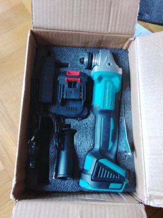 Radial de Batería con Accesorios