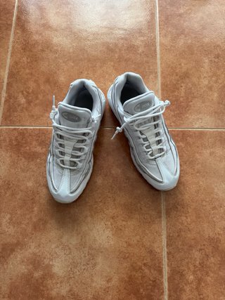 Nike Air Max 95 Blancas
