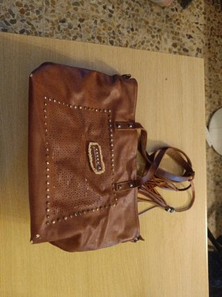 Bolso Desigual Marrón con Tachuelas