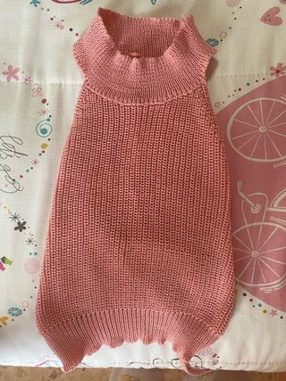 Top de punto rosa