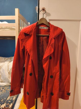 Gabardina Roja Talla M