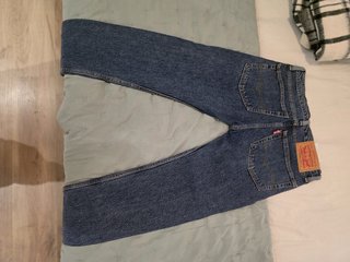 Lote Ropa Mujer M y Vaqueros Levi's Hombre