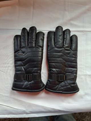 Guantes de hombre negros