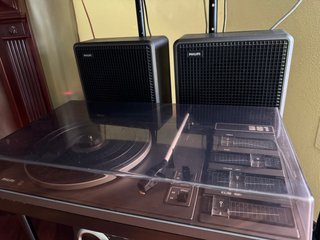 Tocadiscos Philips 381 con Altavoces + 10 Vinilos