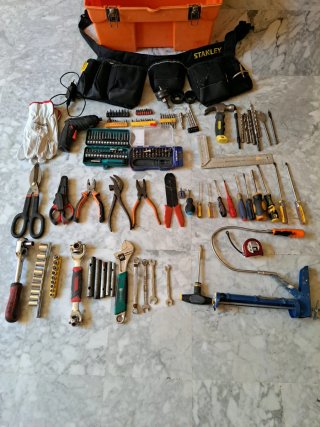 Set Completo de Herramientas de Bricolaje