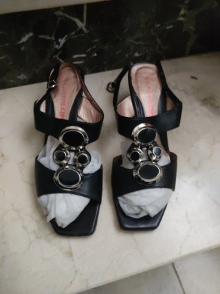 Sandalias Negras