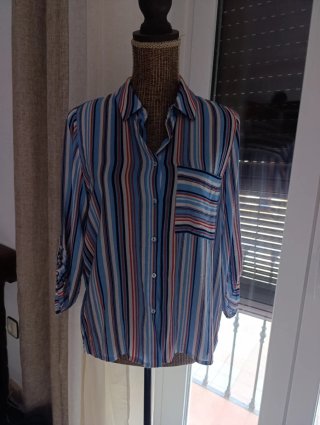 Lote de camisas y top talla S