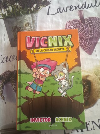 Vicnix en la ciudad secreta
