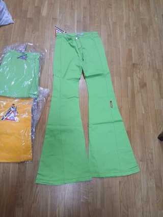 Pantalones Acampanados Verdes