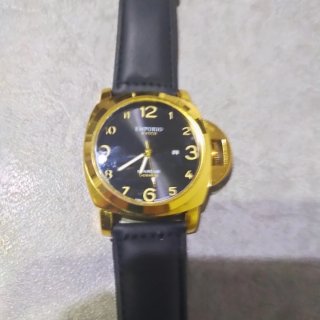 Reloj Emporio Armani Dorado y Negro para hombre