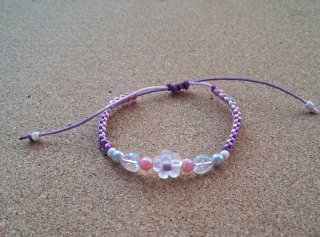 Pulseras artesanales con abalorios