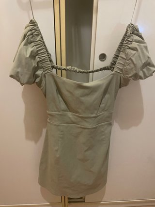 Vestido de verano Stradivarius verde