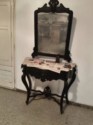 Tocador Antiguo de Madera Negro