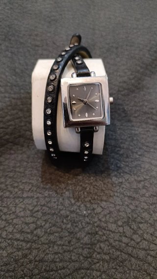 Reloj de mujer con correa doble