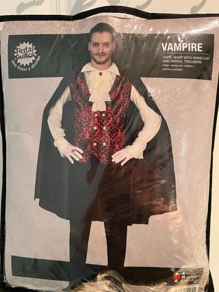 Disfraz de Drácula Fiestas Guirca Talla M