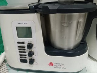 Robot de cocina Monsieur Cuisine Plus con poco uso