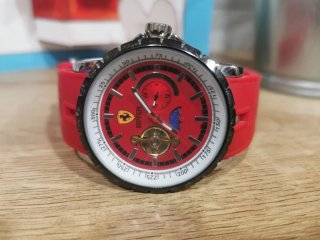Reloj automatico Rojo