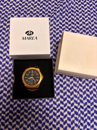 Reloj Marea Dorado y Negro