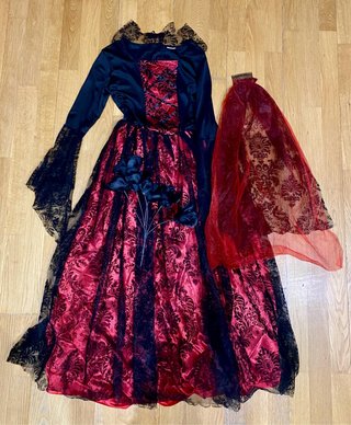 Disfraz de Novia Vampiresa. Talla 10/12