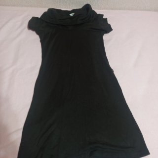 Vestido de punto negro