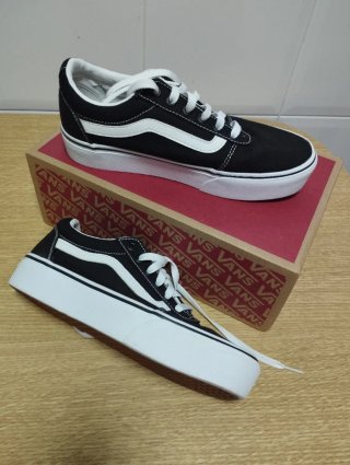 Zapatillas Vans plataforma T-39 dos usos