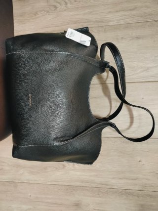 Bolso de Piel marca Guy Laroche Negro