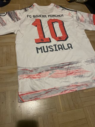 Camiseta Bayern Múnich Musiala 2025/26,
