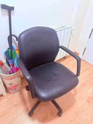 Silla de escritorio negra