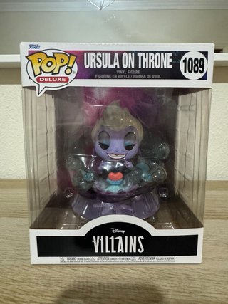 Funko Pop Deluxe Ursula on Throne 1089