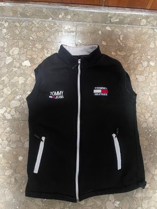Chaleco Tommy Hilfiger Negro