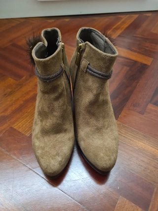 Botines de ante Patricia Miller