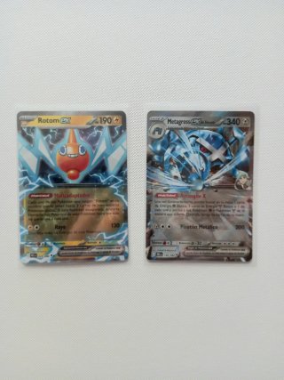 2 Cartas Pokémon: Rotom y Metagross EX