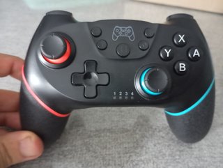 Mando Pro para Nintendo Switch