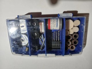 Set de Accesorios Dremel