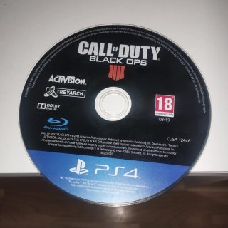 Call of Duty: Black Ops 4 (PS4)