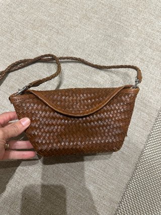 Bolso de Piel Trenzado Parfois