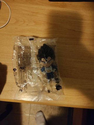 Figura Vegeta base Burger King Dragon Ball