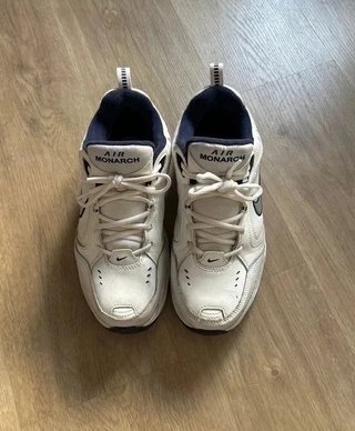 Zapatillas Nike Air Monarch Blancas