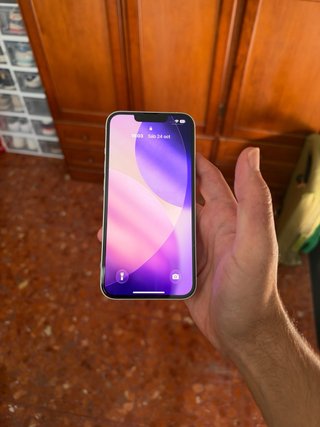 iPhone 13