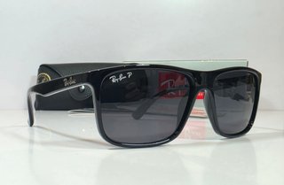 Gafas de sol Ray-Ban polarizadas negras