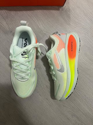Zapatillas Nike Vomero Verdes