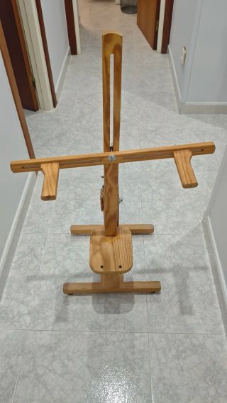 Caballete de Madera para Encaje de Bolillos