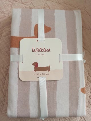 Mantel con estampado de teckel