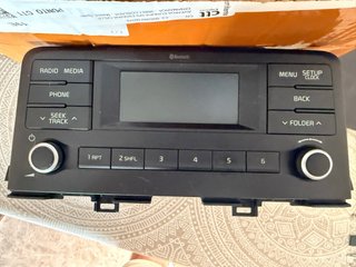 Radio coche Kia Picanto.
