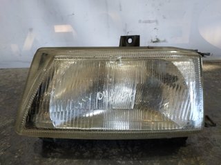 Faro izquierdo SEAT IBIZA 6K1