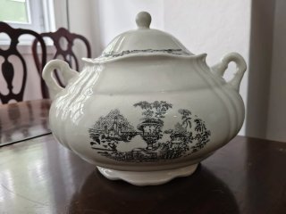 Sopera de Porcelana GV Segovia