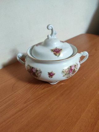Azucarero /Bombonera vintage con motivos florales